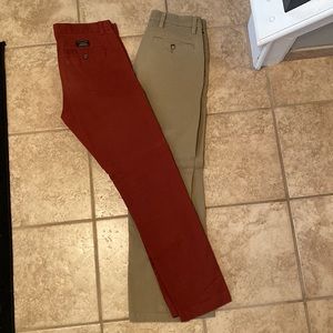 Men’s Khakis- Banana Republic & Dockers. Skinny Chino & Slim fit 2 pairs 31 x 32